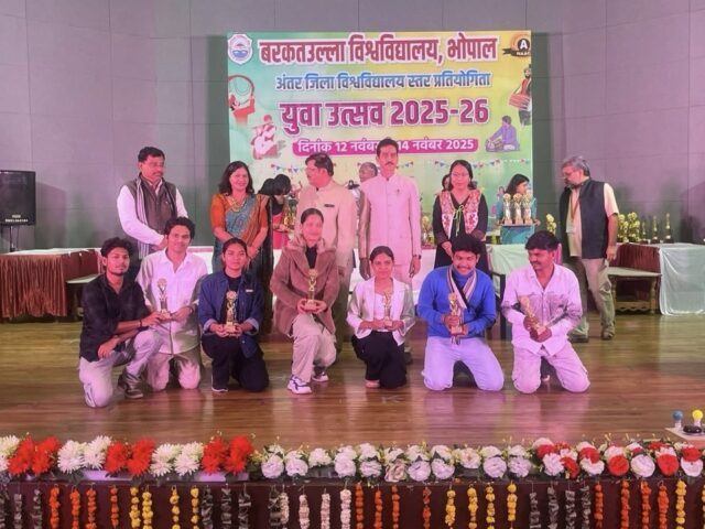 Barkatullah University युवा उत्सव में विद्यार्थियों ने किया उत्कृष्ट प्रदर्शन